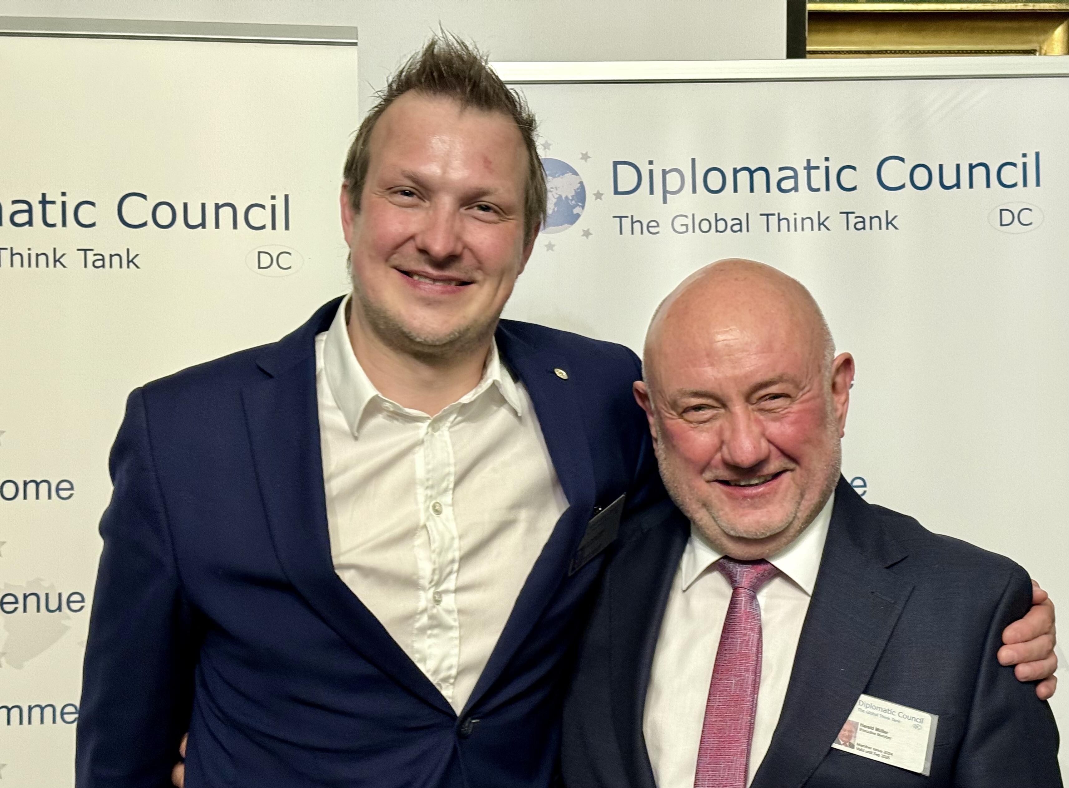 Dr. Daniel Trauth und Harald Müller