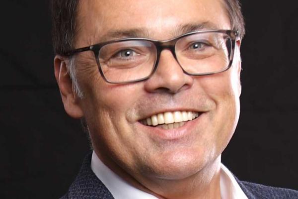 Dr. Harald Schönfeld